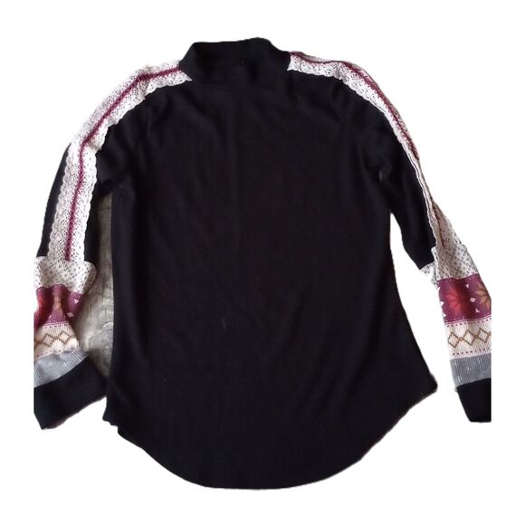 Maurices Women's Size X-Small Lacey Thermal Top - Picture 1 of 10